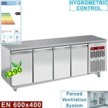 TP4N/HG-R2 (25) Konditorei-Bäckerei Kühltisch mit Granitplatte, Umluft, 4 Türen EN 600x400, 760 Liter